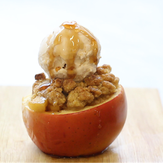 ugnsbakat äpple stillbild.png