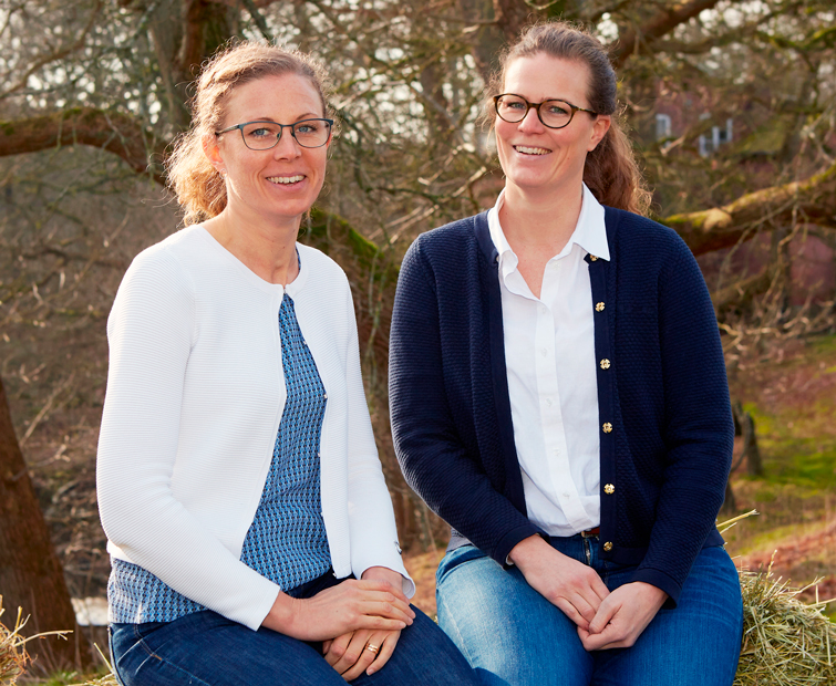 14:e generationen; Lovisa och Helena Stenström